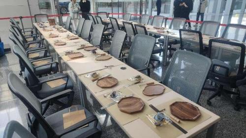 复古钟表手工制作材料准备_上海物业公司服务
