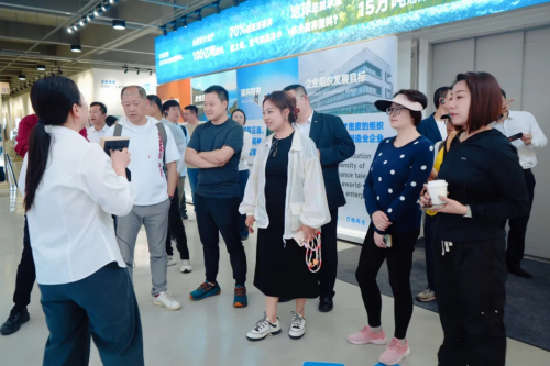 探索与守护之旅_物业服务