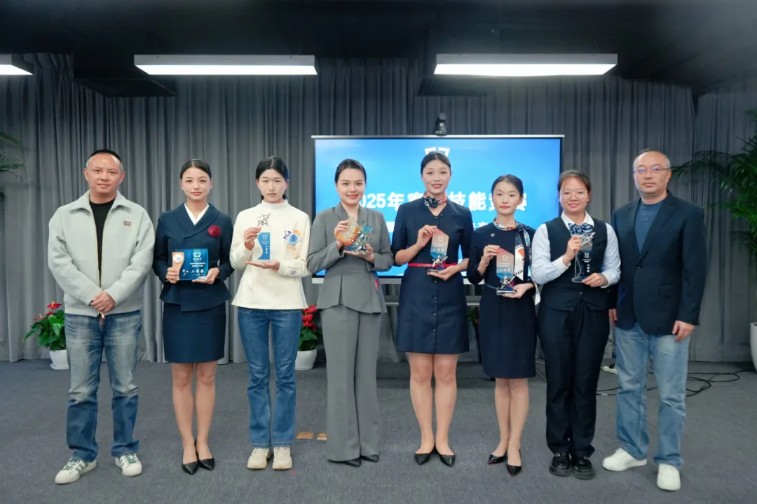 微信图片_2025-11-28_211216_853.png 微信图片_2025-11-28_211216_853.png