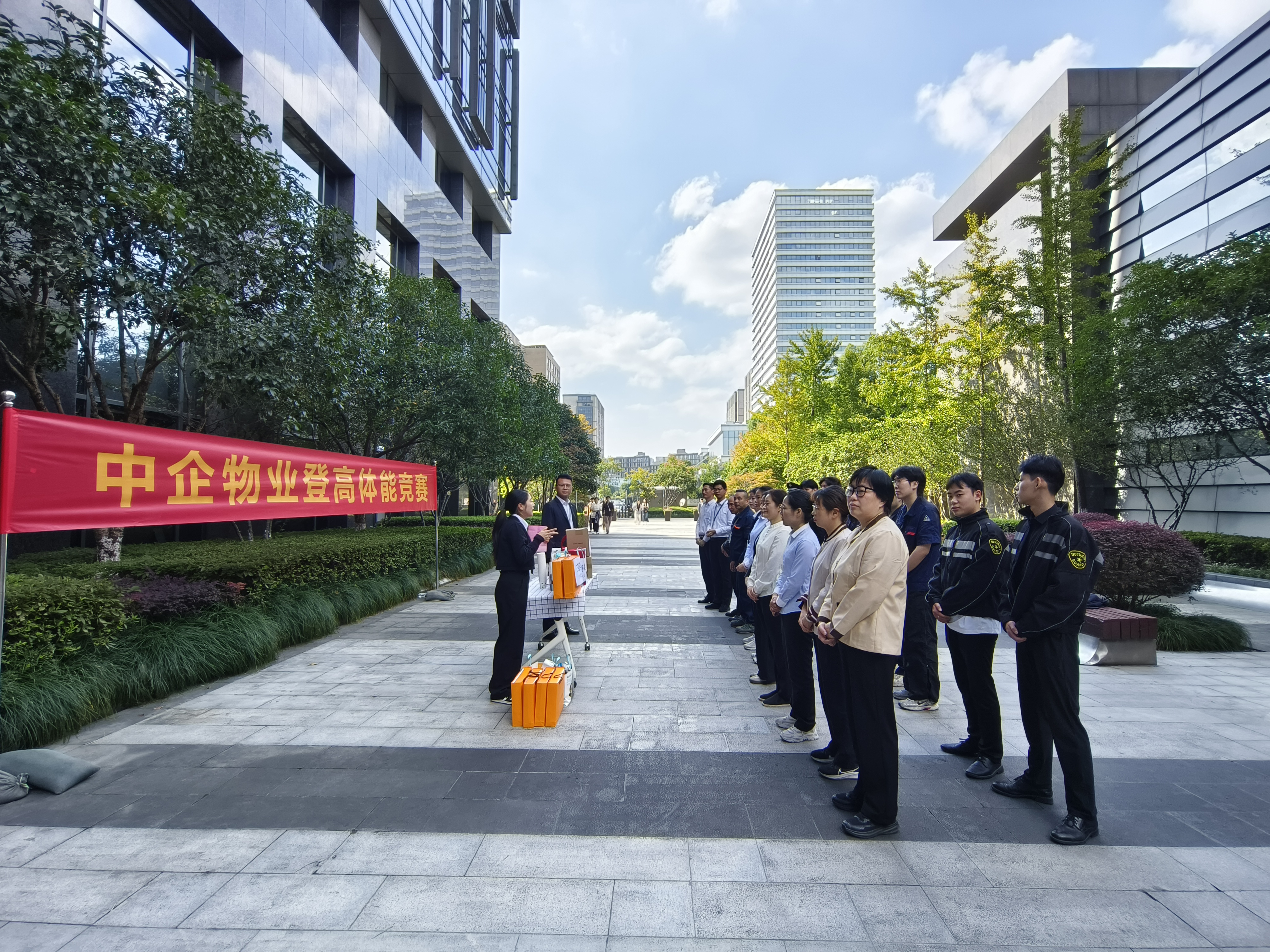 55e91592eb1429055b7a0471c3f8e10e.jpg 55e91592eb1429055b7a0471c3f8e10e.jpg